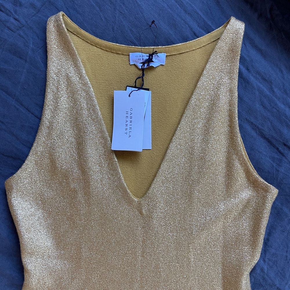 Gabriela Hearst Melitta knit dress with Gold Merino wool. Styled for photoshoot. - Picture 3 of 10